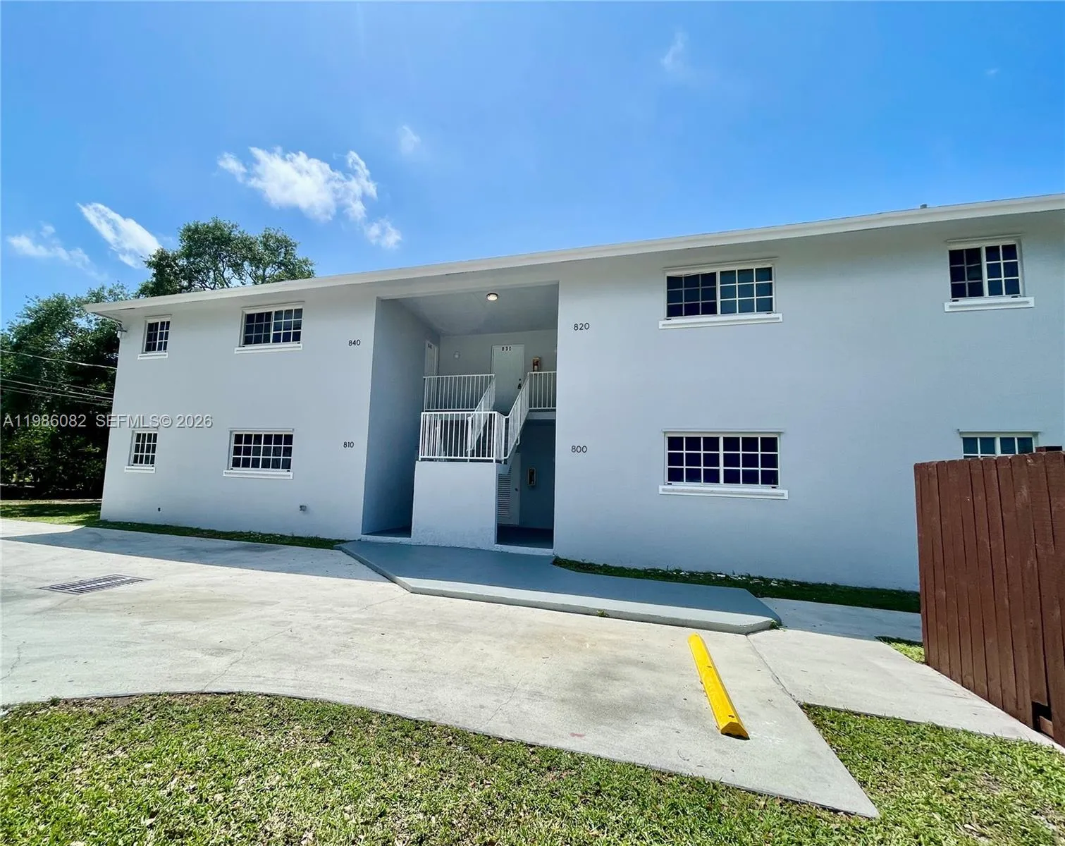 800 SW 10th Ave # 810, Hallandale Beach FL 33009