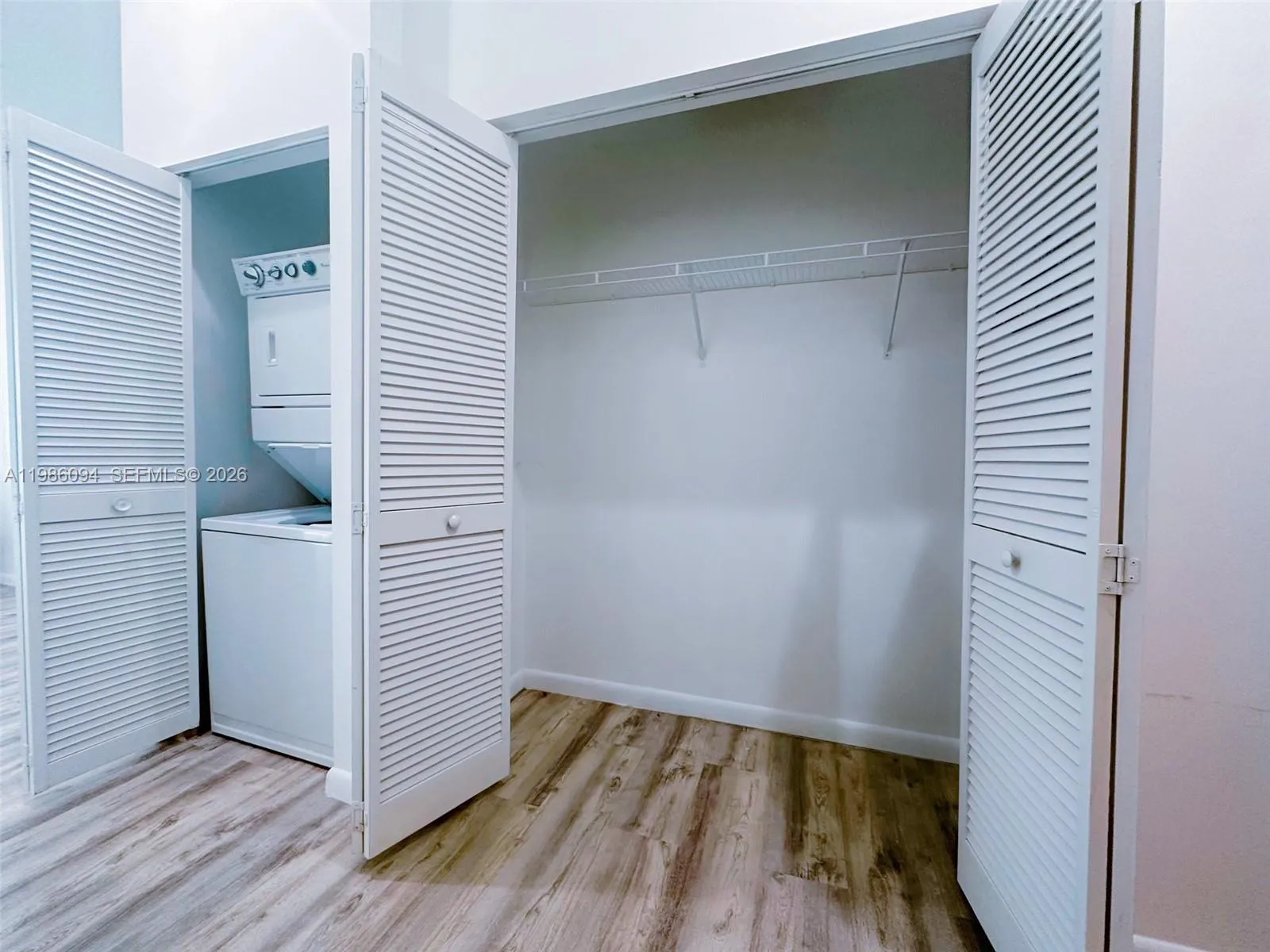 253 NE 2nd St # 322, Miami FL 33132