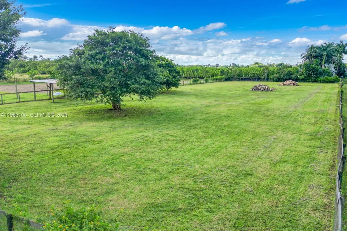 22800 SW 157th Ave, Miami FL 33170