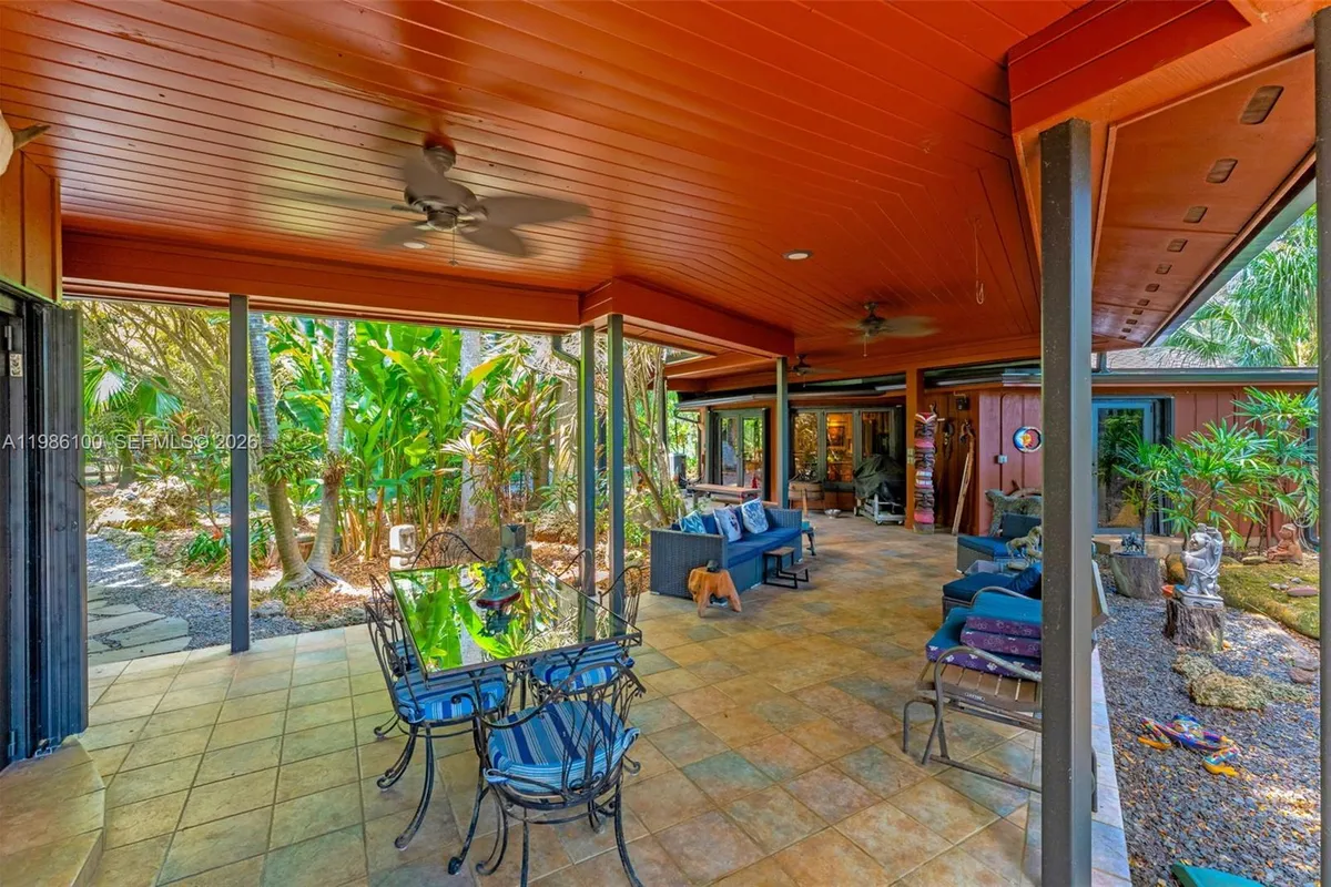 22800 SW 157th Ave, Miami FL 33170