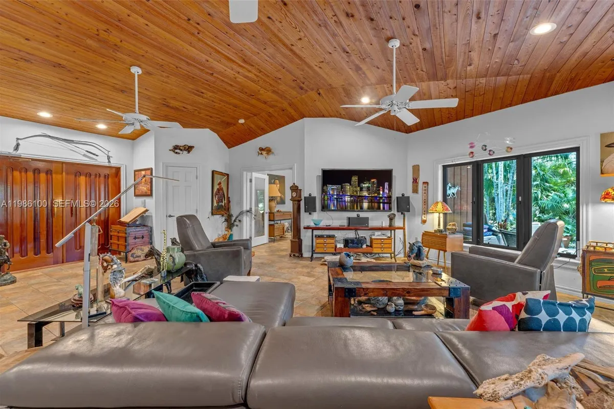 22800 SW 157th Ave, Miami FL 33170