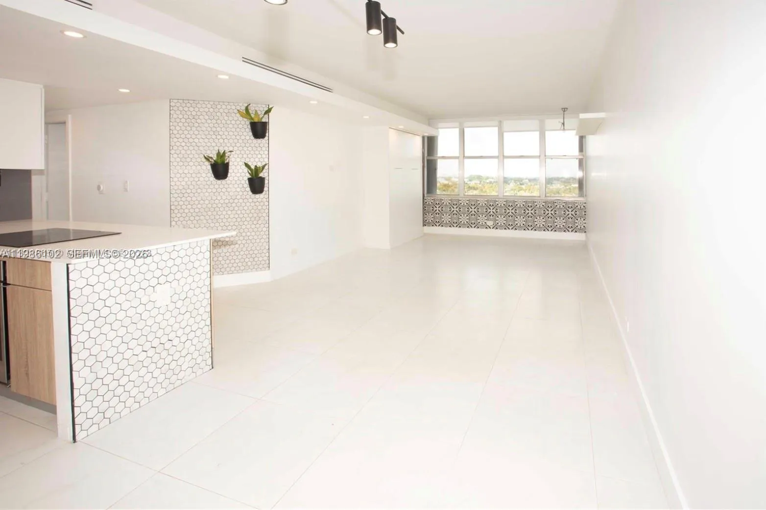 7441 Wayne Ave # 10I, Miami Beach FL 33141