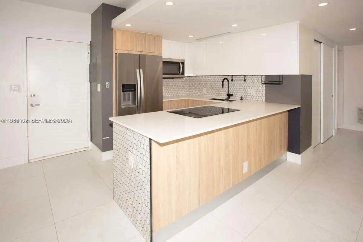 7441 Wayne Ave # 10I, Miami Beach FL 33141