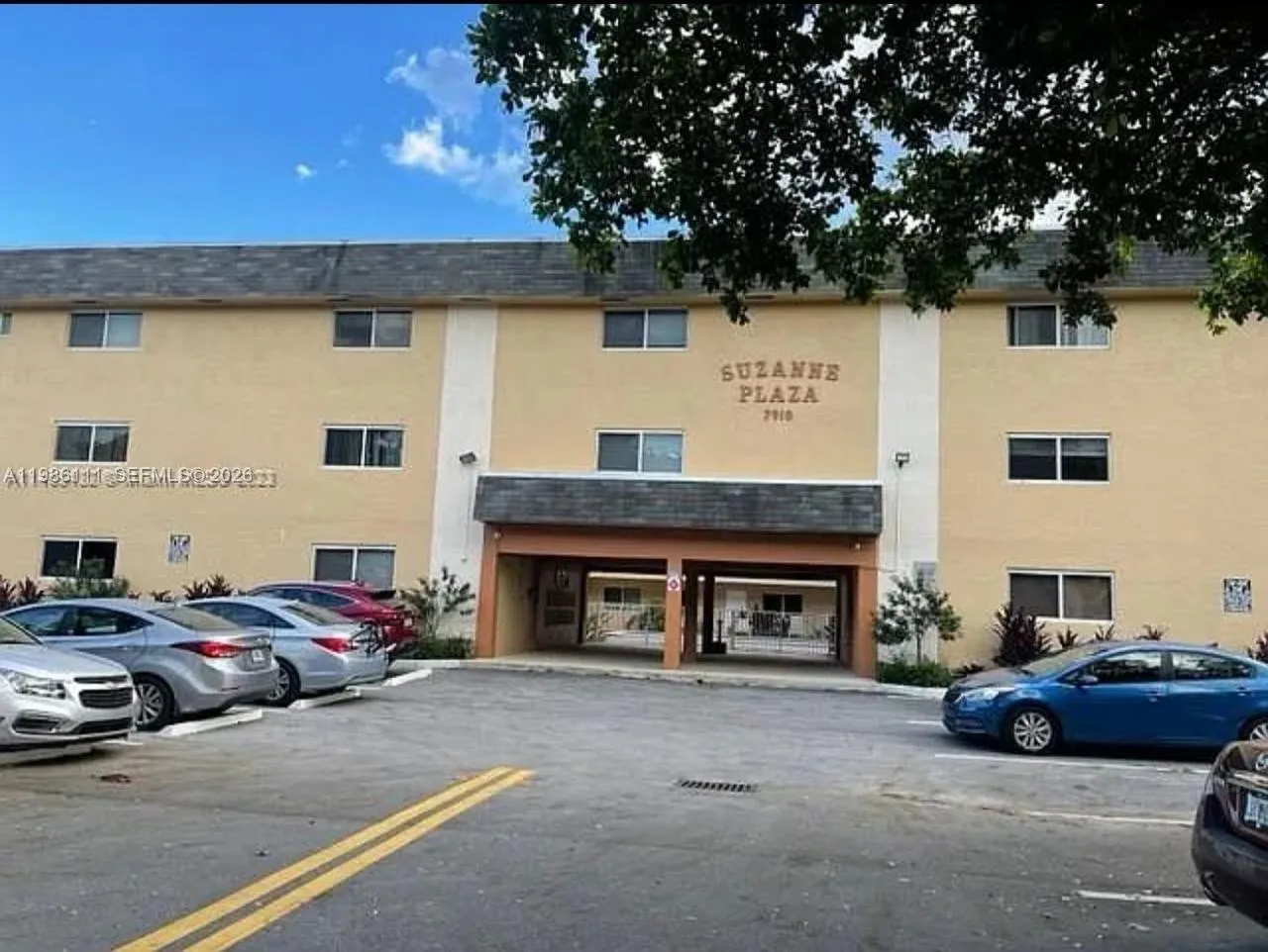 7910 Taft St # 107, Pembroke Pines FL 33024