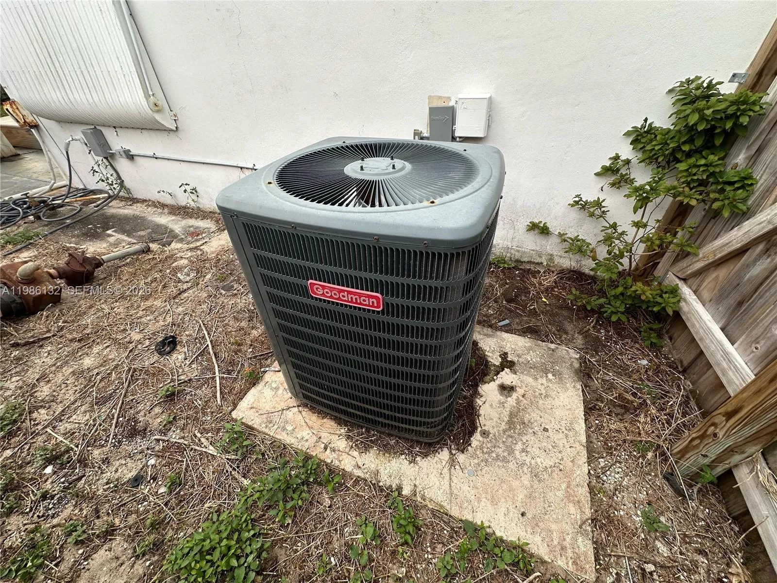 162 SE 27th Way, Boynton Beach FL 33435