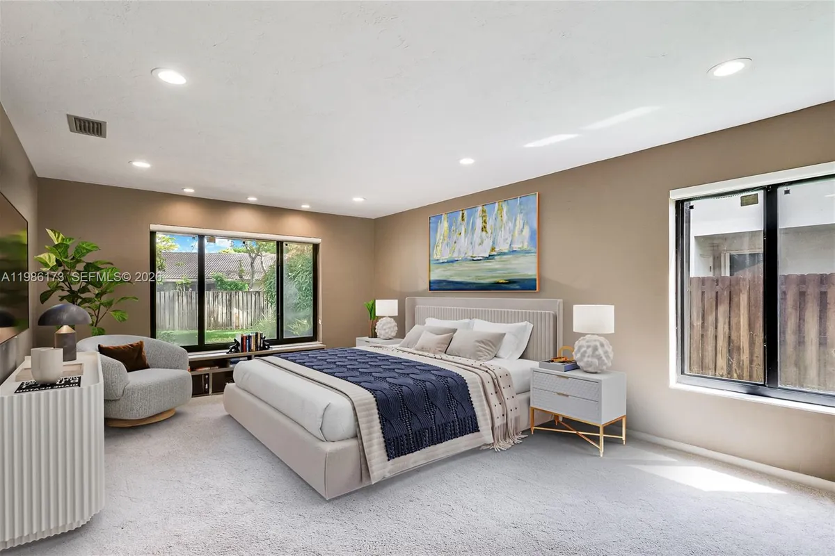 2011 NE 211th Ter, Miami FL 33179