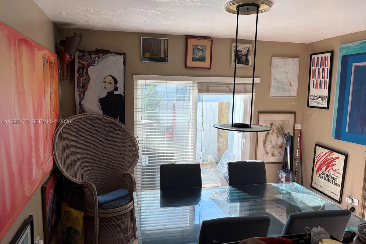 1758 SW 18th St, Miami FL 33145