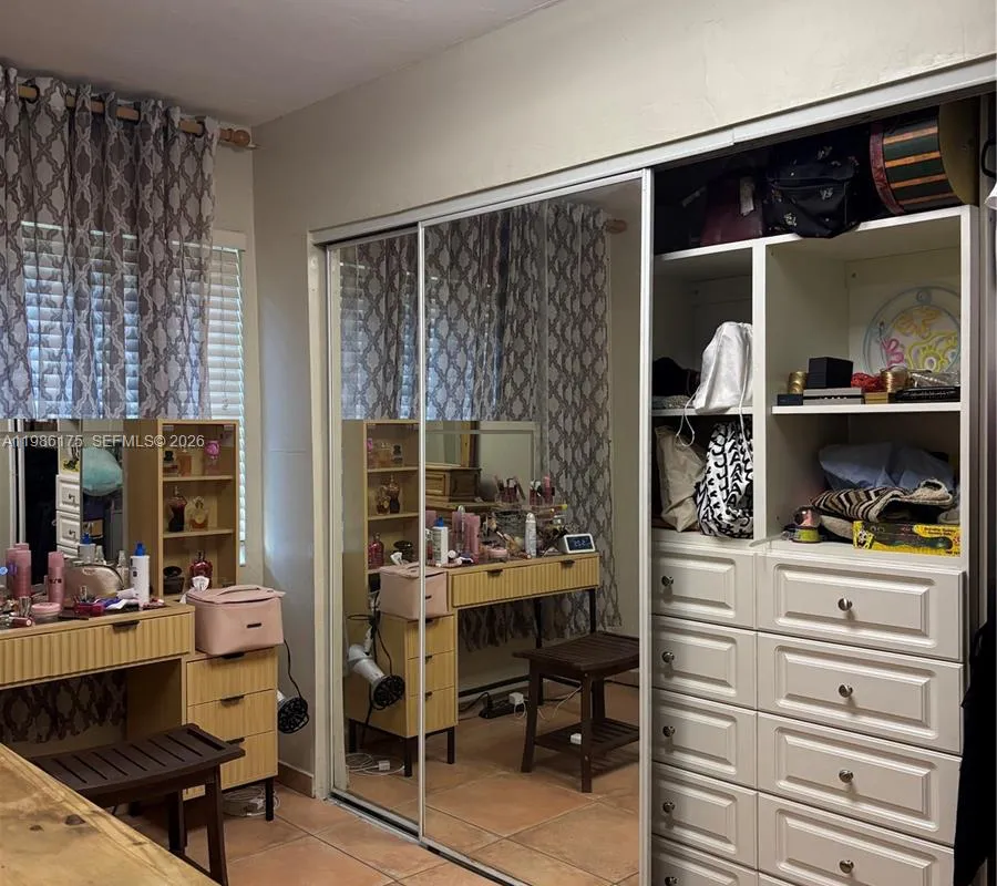 1758 SW 18th St, Miami FL 33145