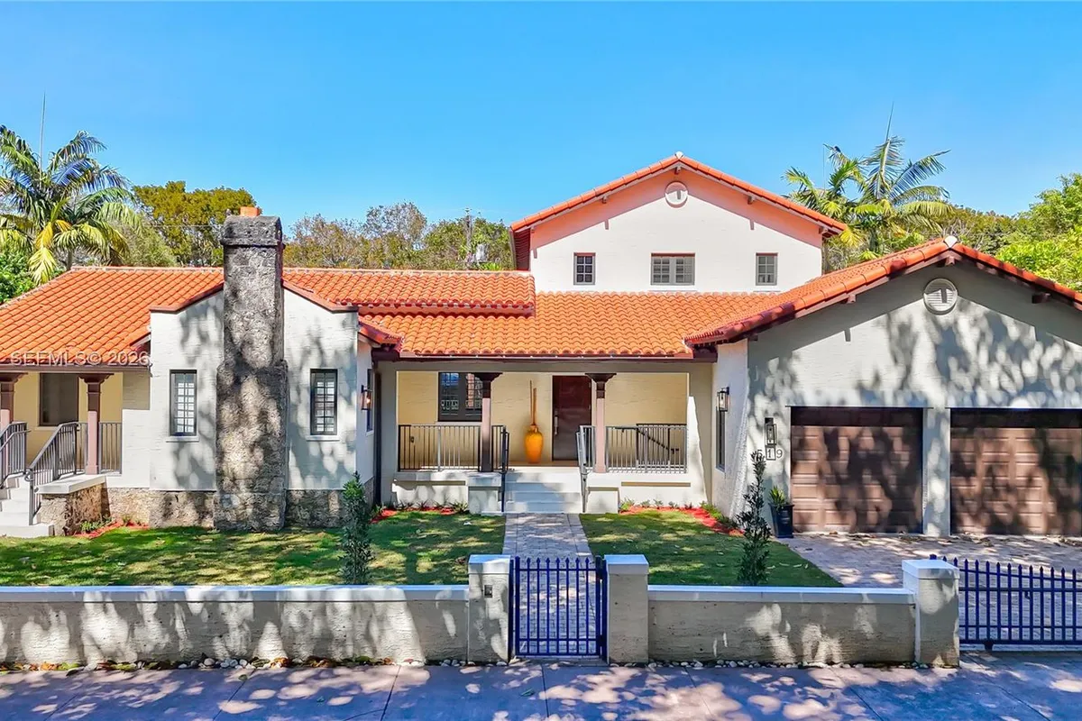 519 Alhambra Cir # 0, Coral Gables FL 33134