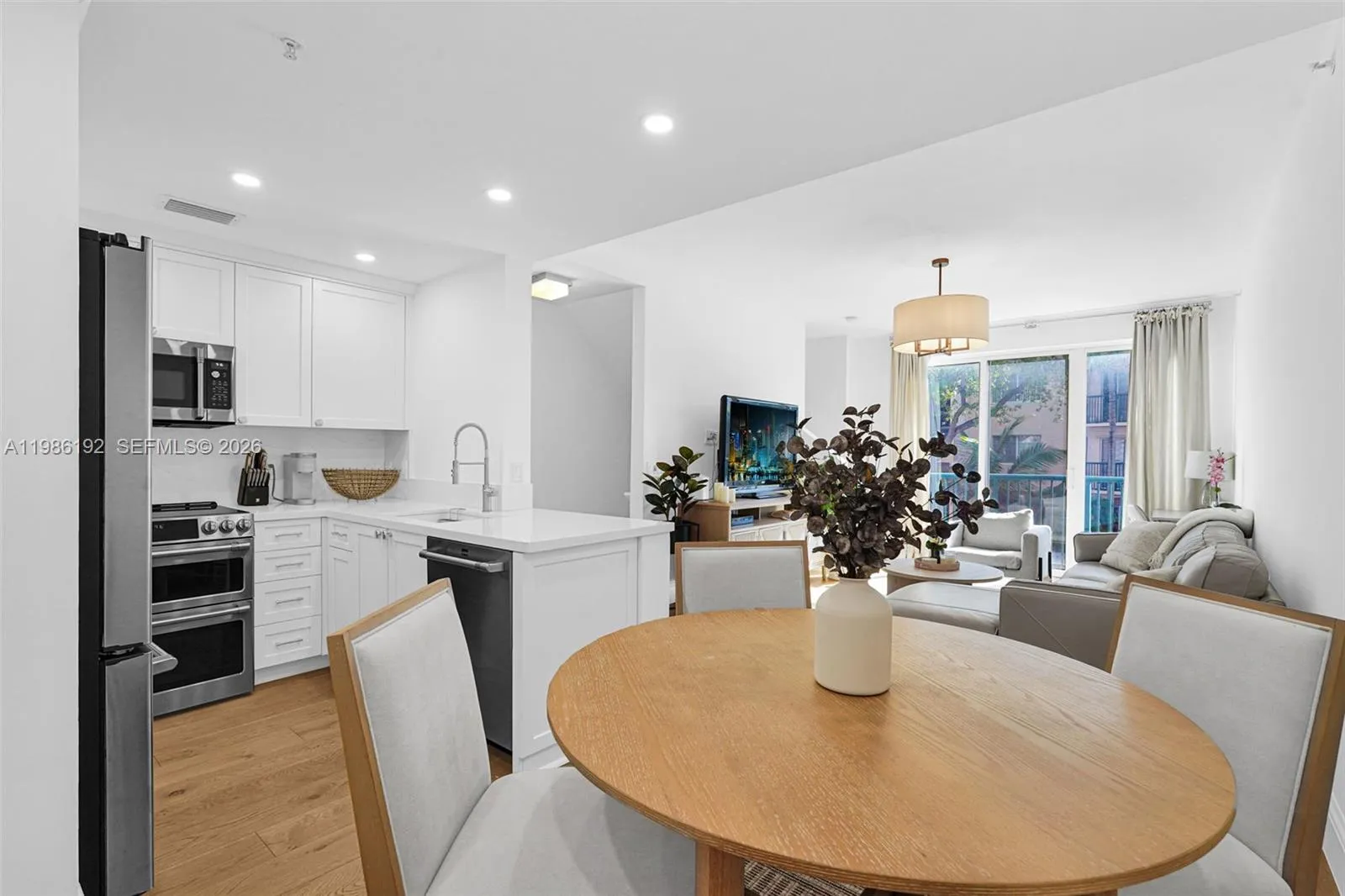 2107 SE 10th Ave # 817, Fort Lauderdale FL 33316