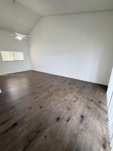 3413 NW 44th St # 202, Oakland Park FL 33309