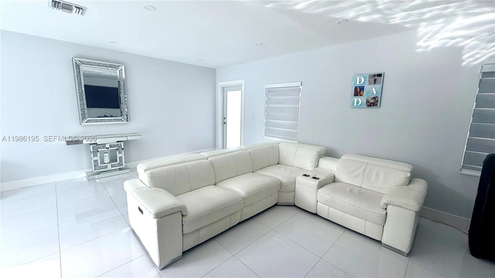 14401 Boggs Dr, Miami FL 33176