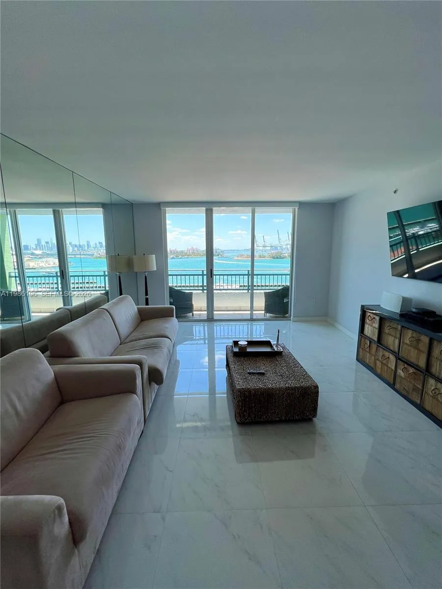 90 Alton Rd # 1106, Miami Beach FL 33139