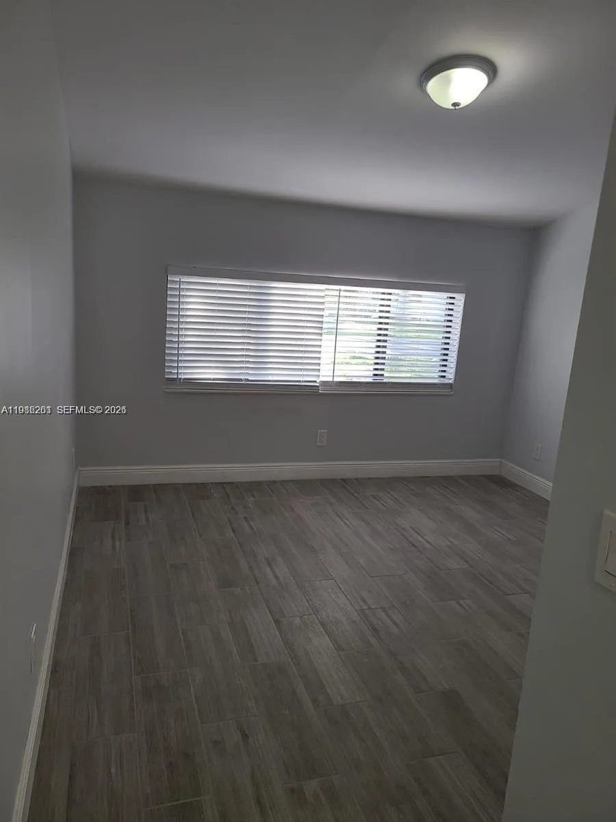 2008 NE 4th Ave # R, Wilton Manors FL 33305