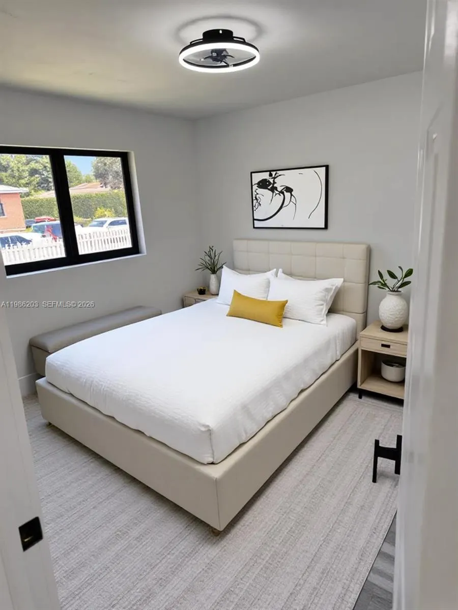 2160 NW 30th St # 0, Miami FL 33142