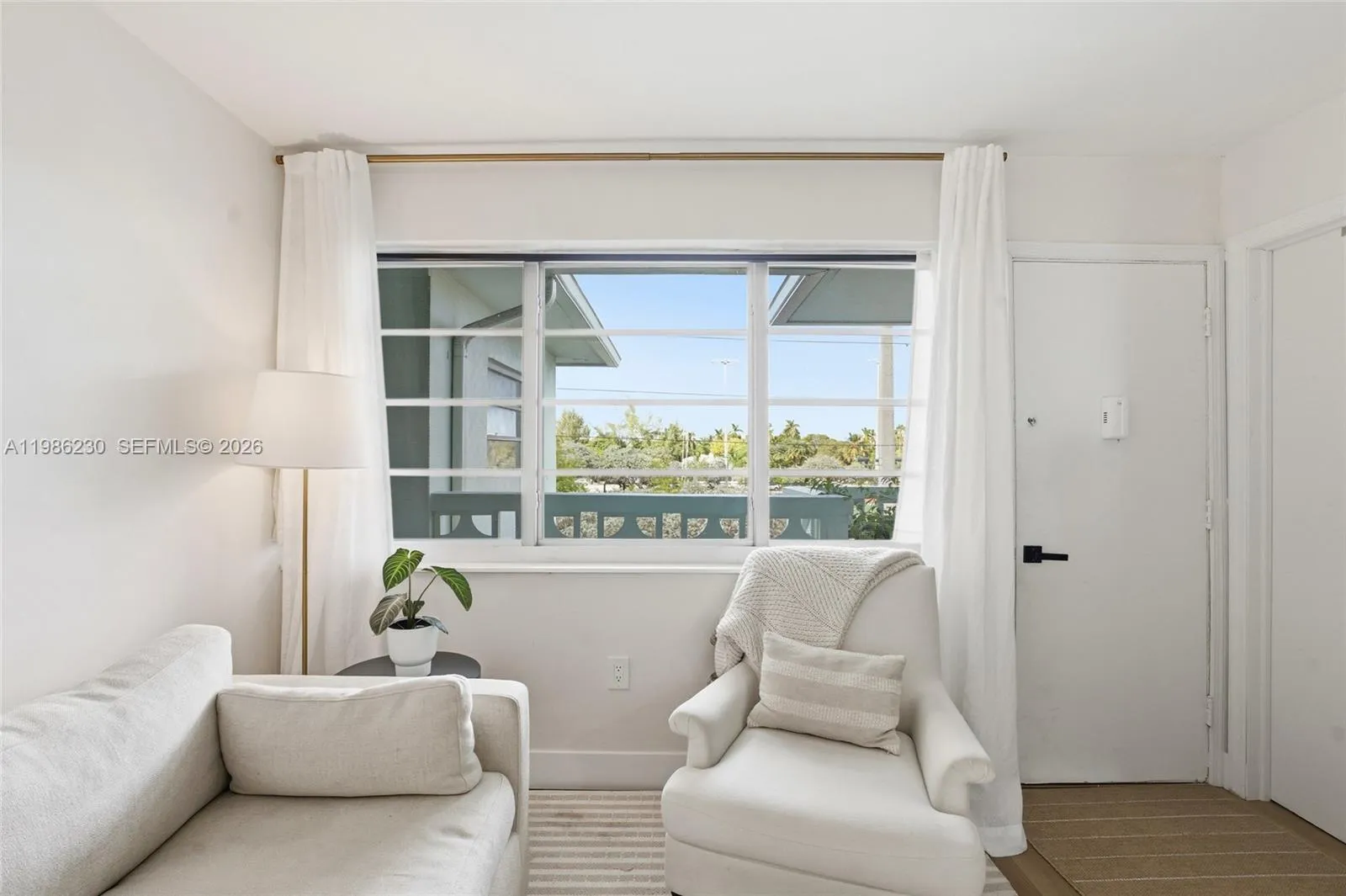 1100 11th St # 405, Miami Beach FL 33139