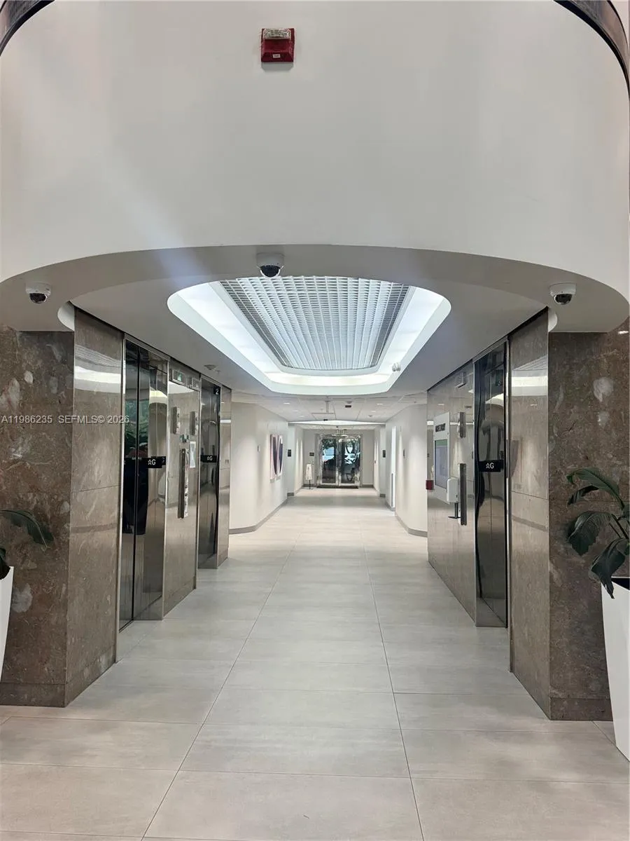 5959 Waterford District Dr # 103, Miami FL 33126