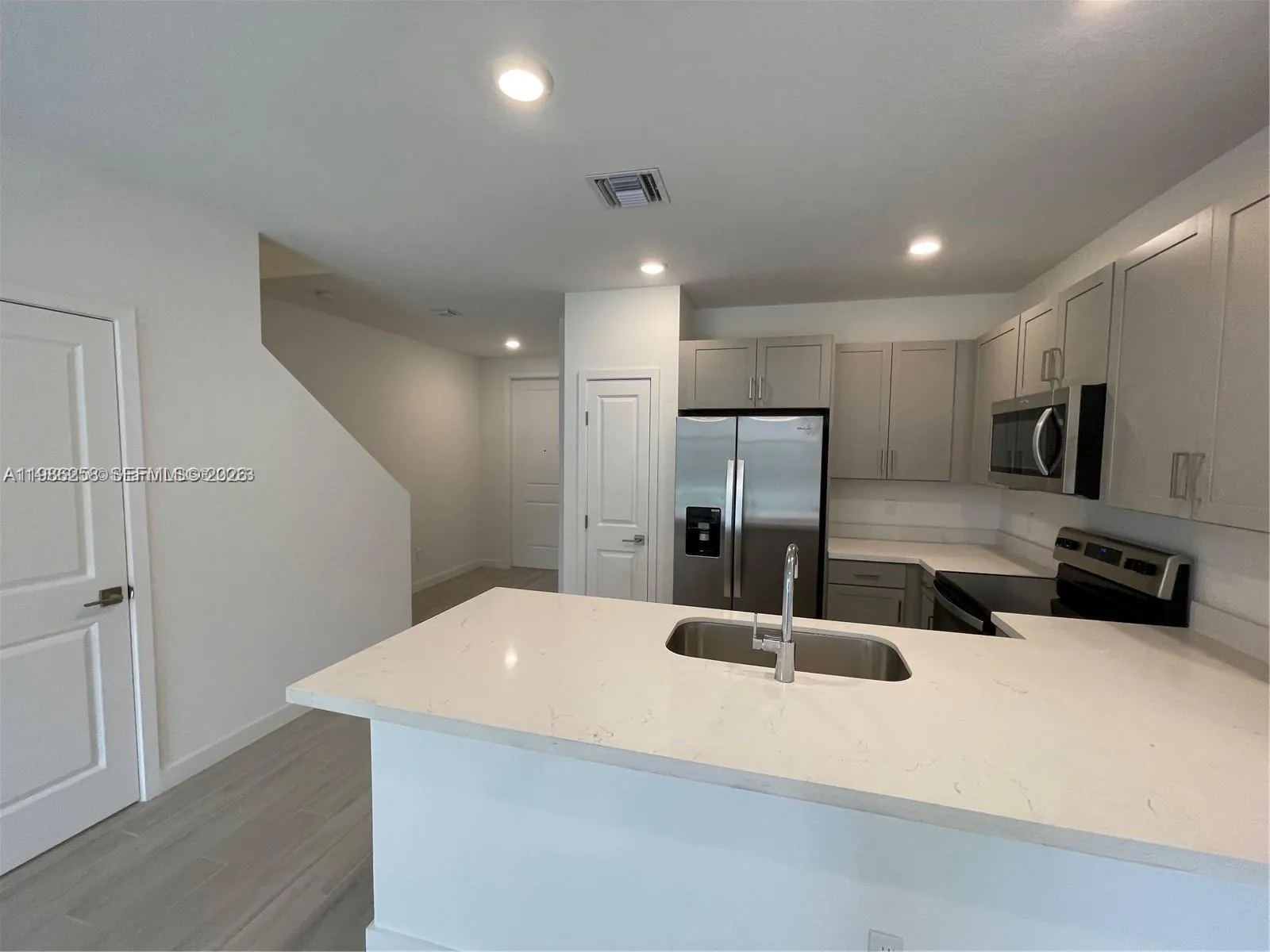 188 SE 5th Ct, Deerfield Beach FL 33441