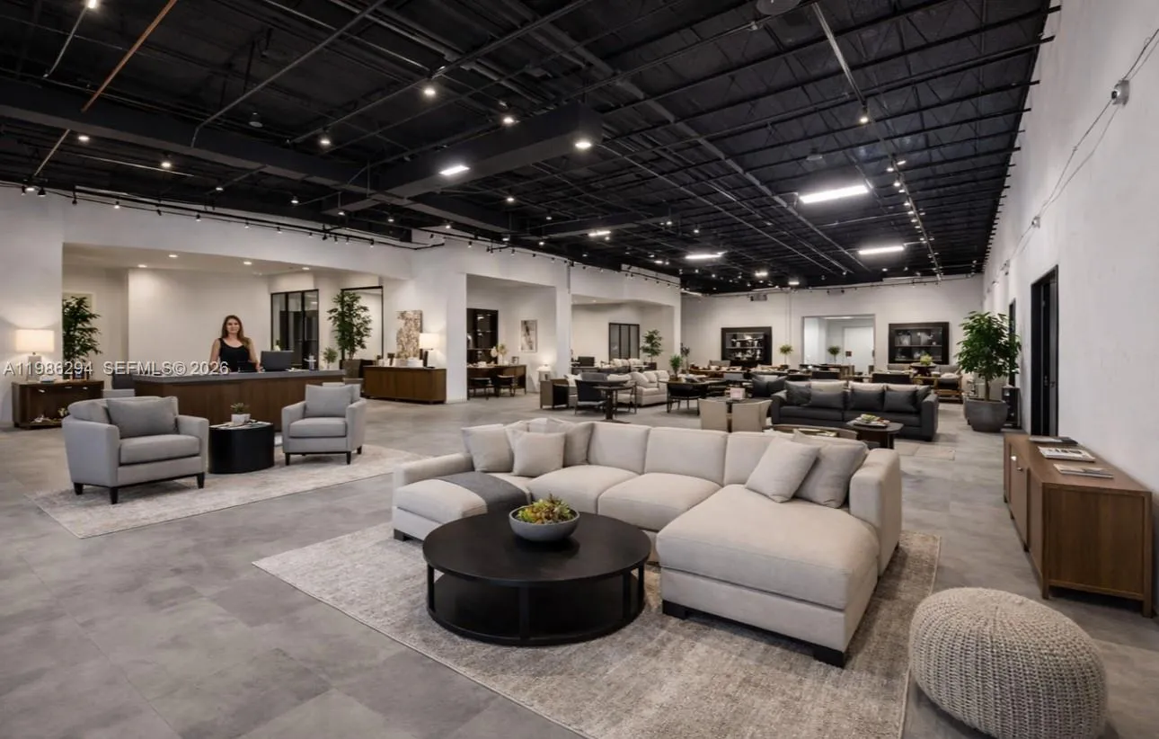 2950 N 28th Ter, Hollywood FL 33020