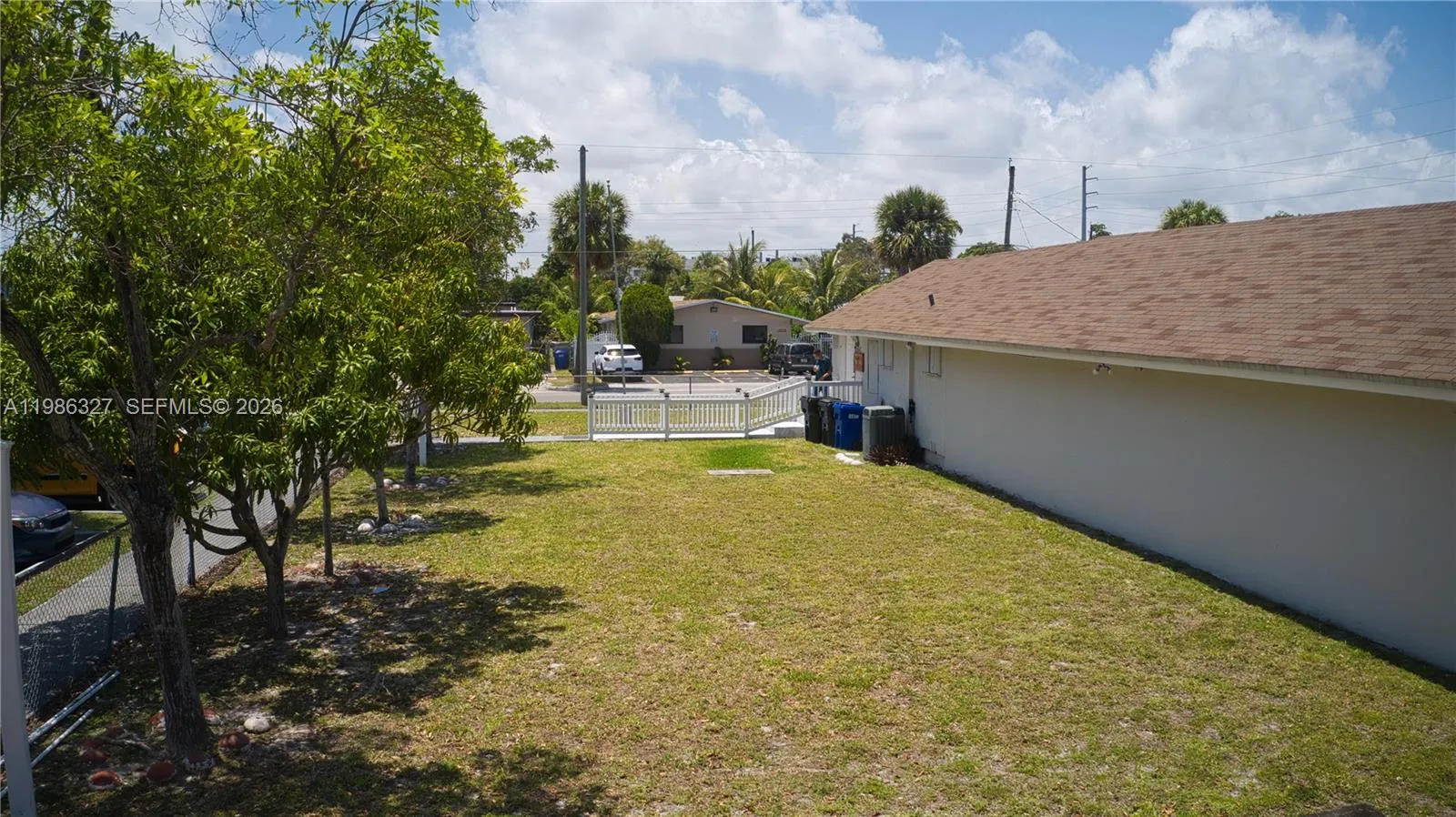 15947 NE 19th Pl, North Miami Beach FL 33162