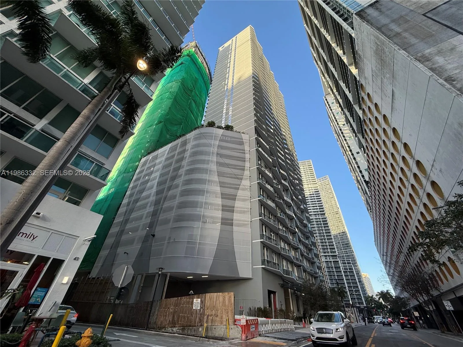 77 SE 5 St # 2015, Miami FL 33131