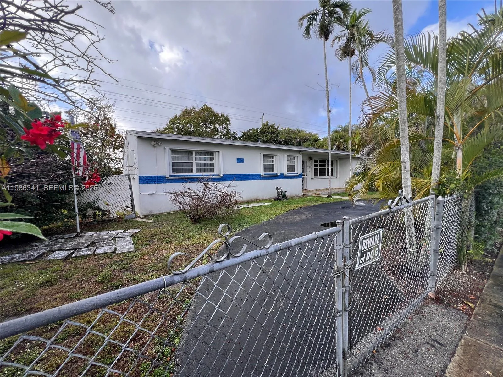 9950 SW 35th Ter, Miami FL 33165