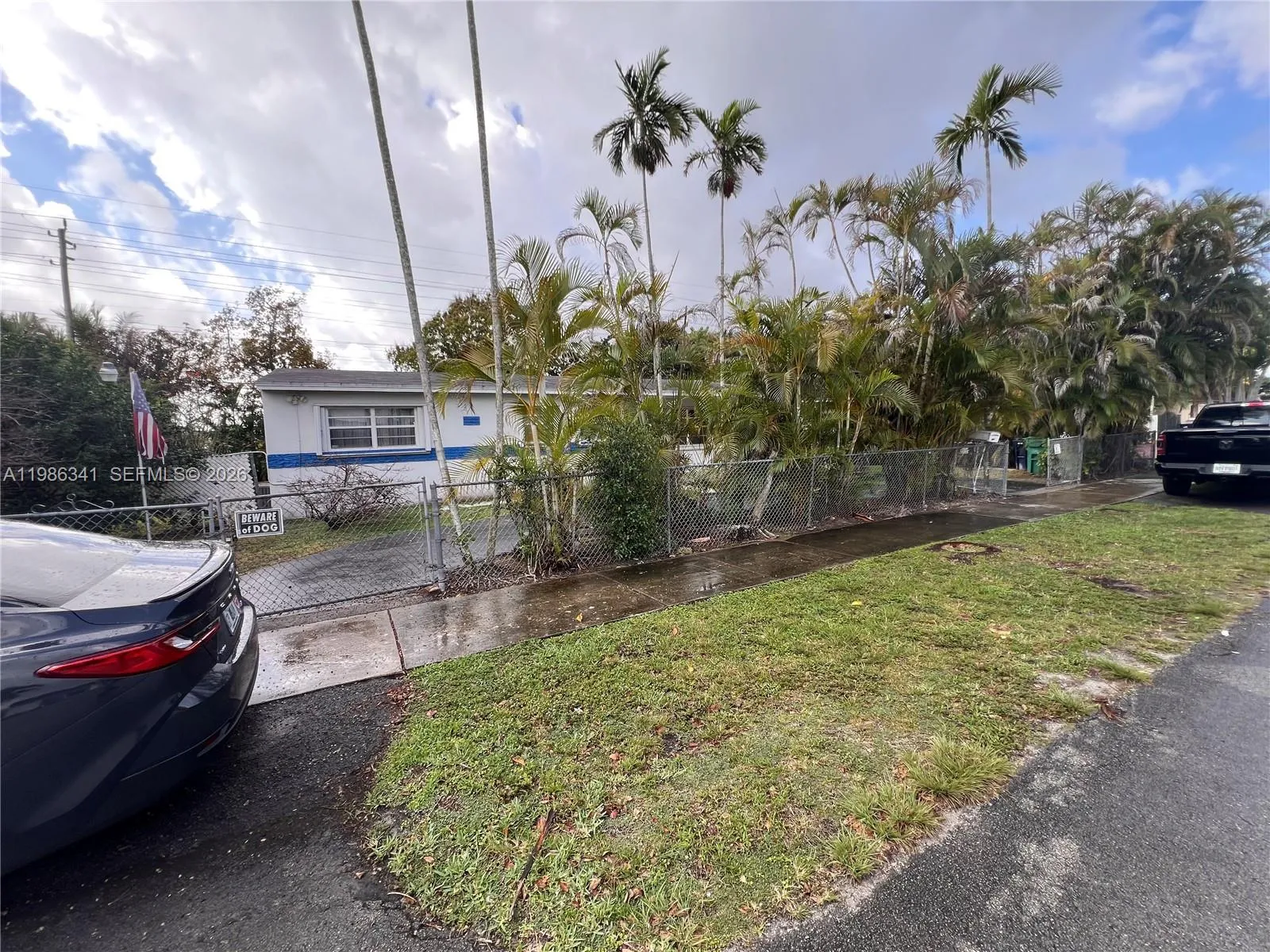 9950 SW 35th Ter, Miami FL 33165