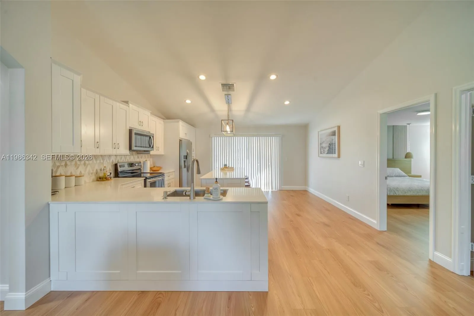 2847 SW 26th Pl, Cape Coral FL 33914