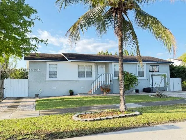 9770 SW 210th St, Cutler Bay FL 33189