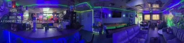 17010 W Dixie Hwy, North Miami Beach FL 33160