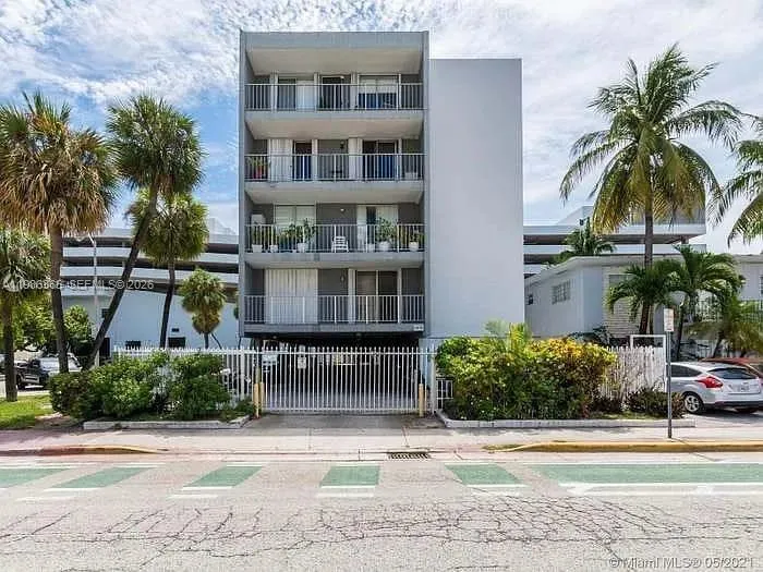 1615 West Ave # 502, Miami Beach FL 33139
