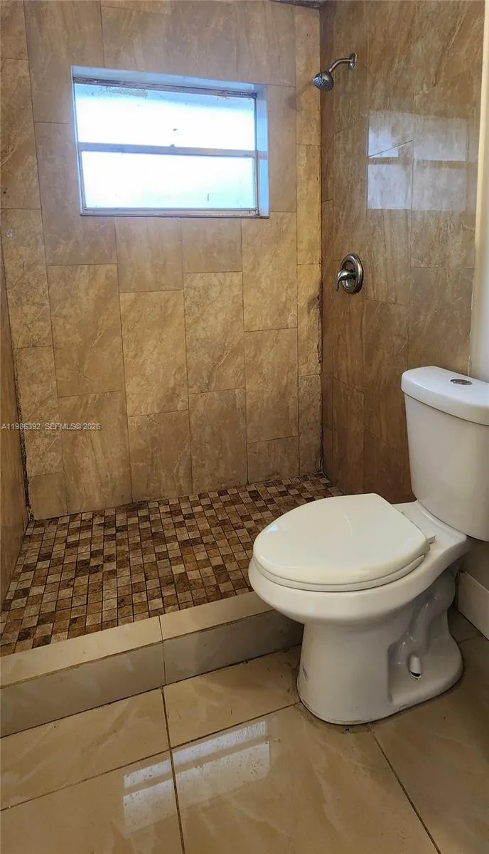 1818 SW 22nd St # 2, Fort Lauderdale FL 33315