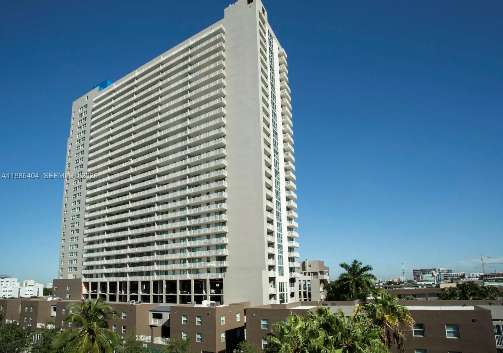 915 NW 1st Ave # H2111, Miami FL 33136