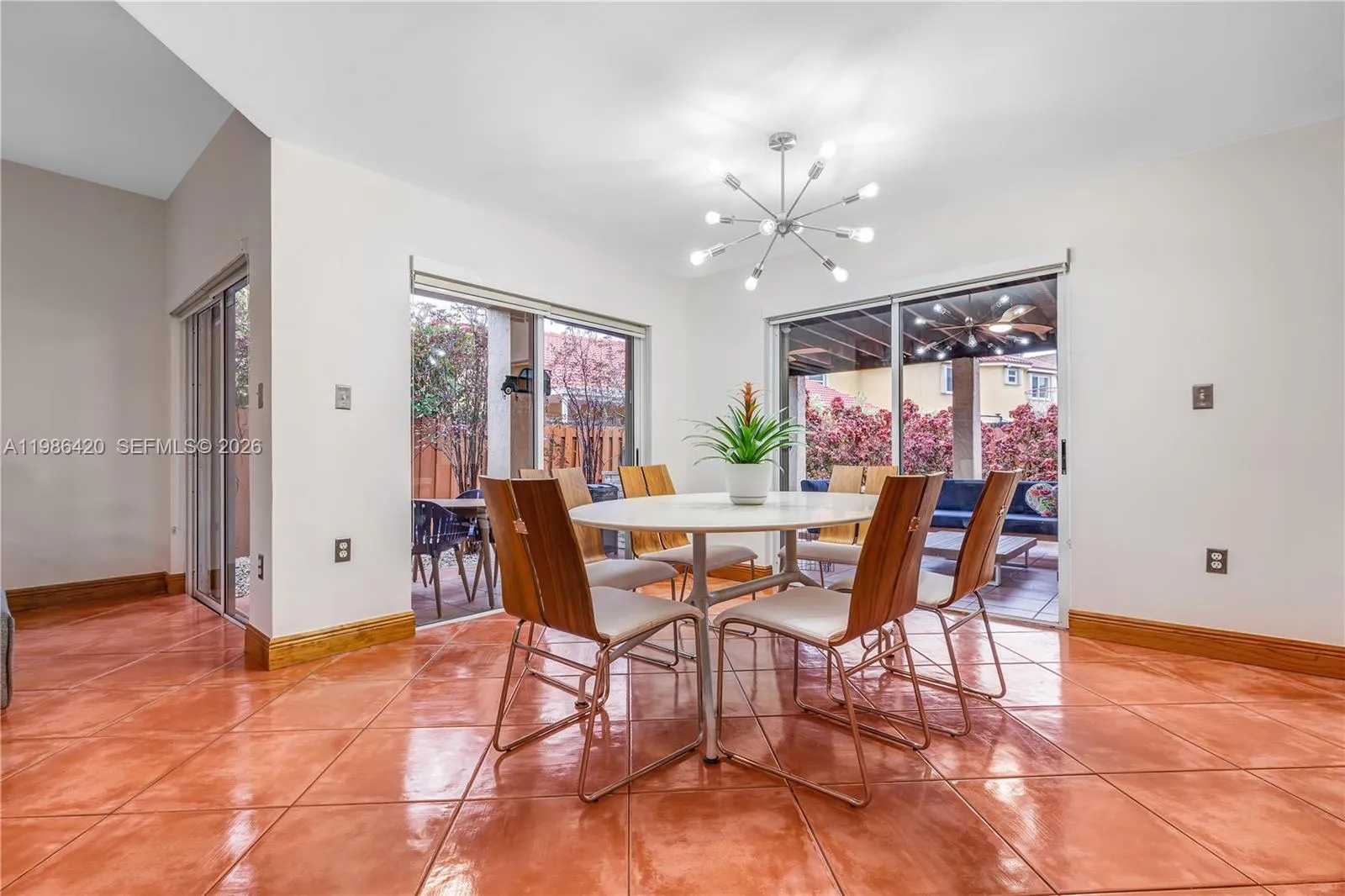 4520 SW 154th Ct, Miami FL 33185