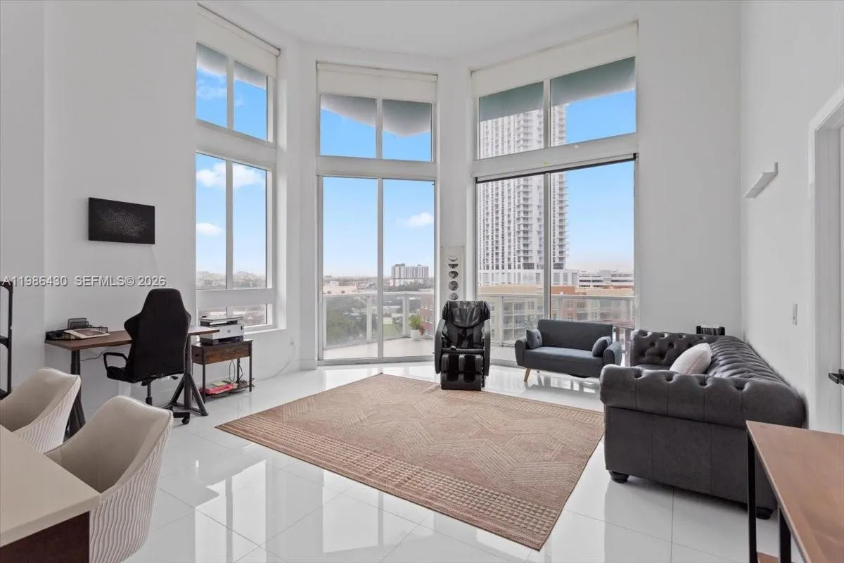 1900 N Bayshore Dr # 1016, Miami FL 33132