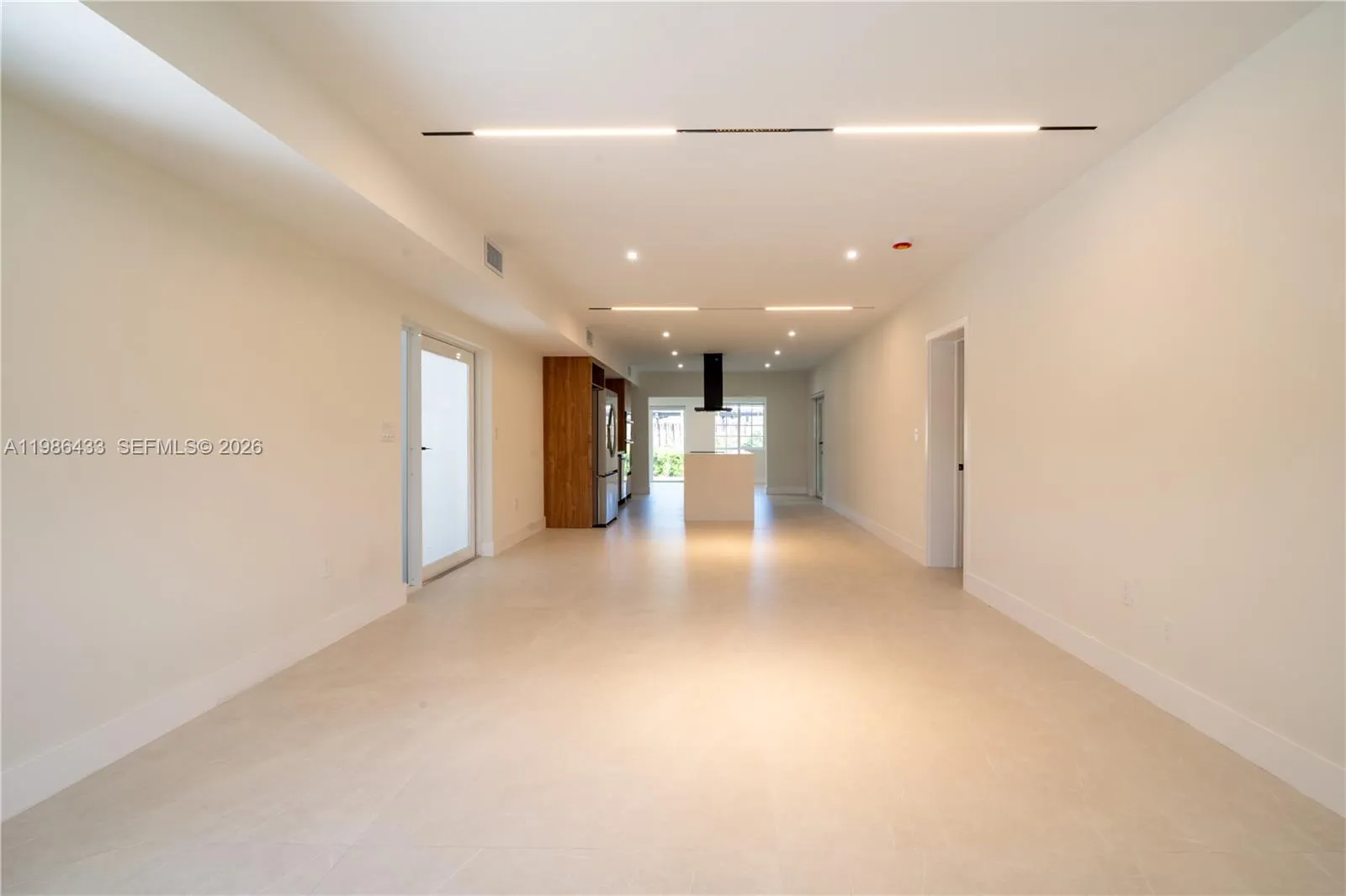 323 NW 104th Ter, Miami FL 33150