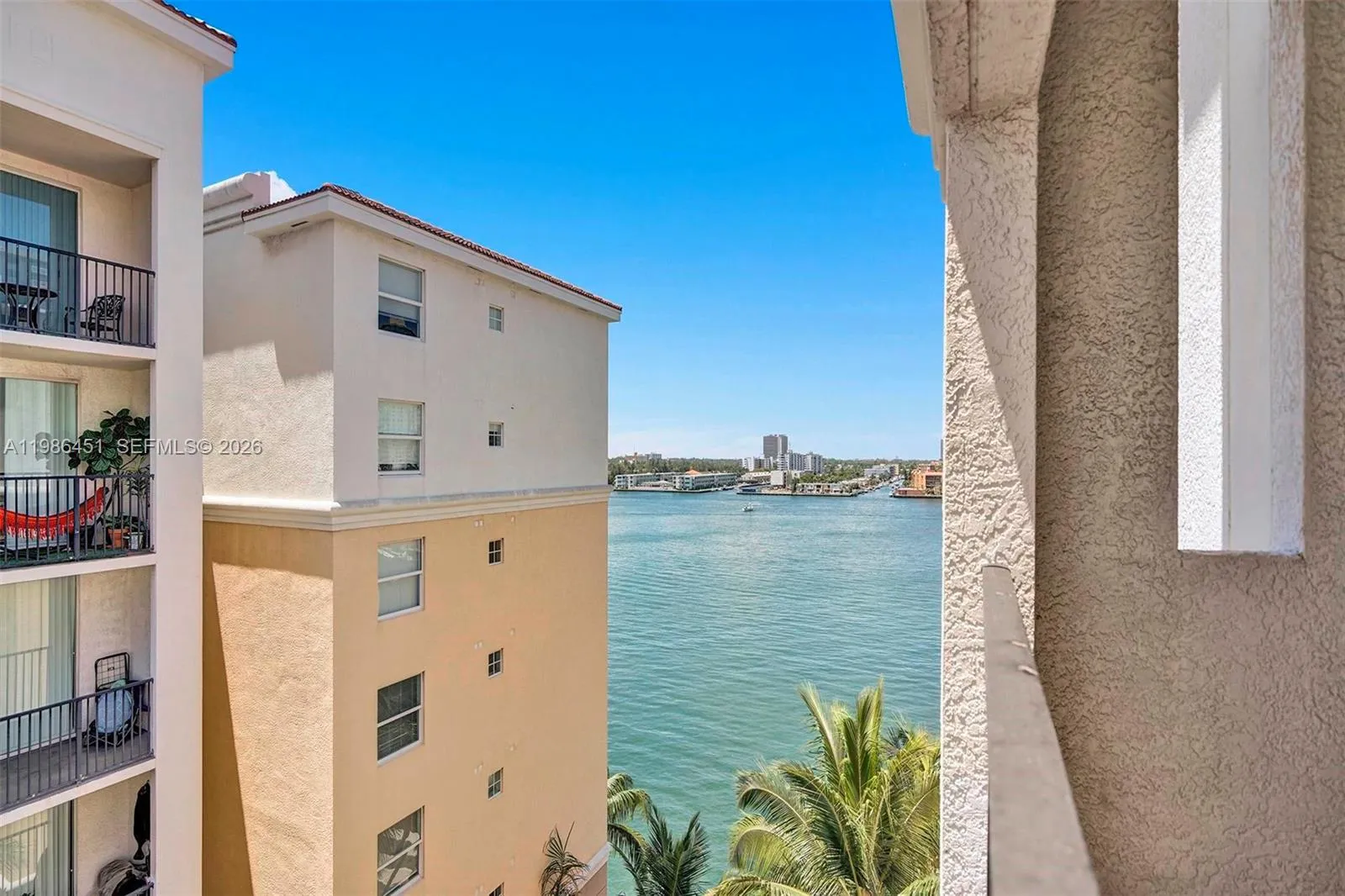 17150 N Bay Rd # 2802, Sunny Isles Beach FL 33160