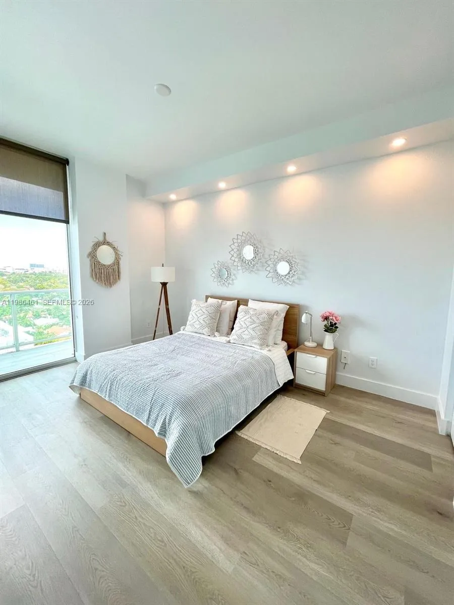 2525 SW 3rd Ave # 903, Miami FL 33129