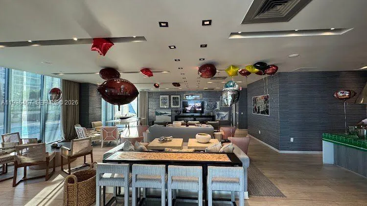 2900 NE 7th Ave # 1003, Miami FL 33137