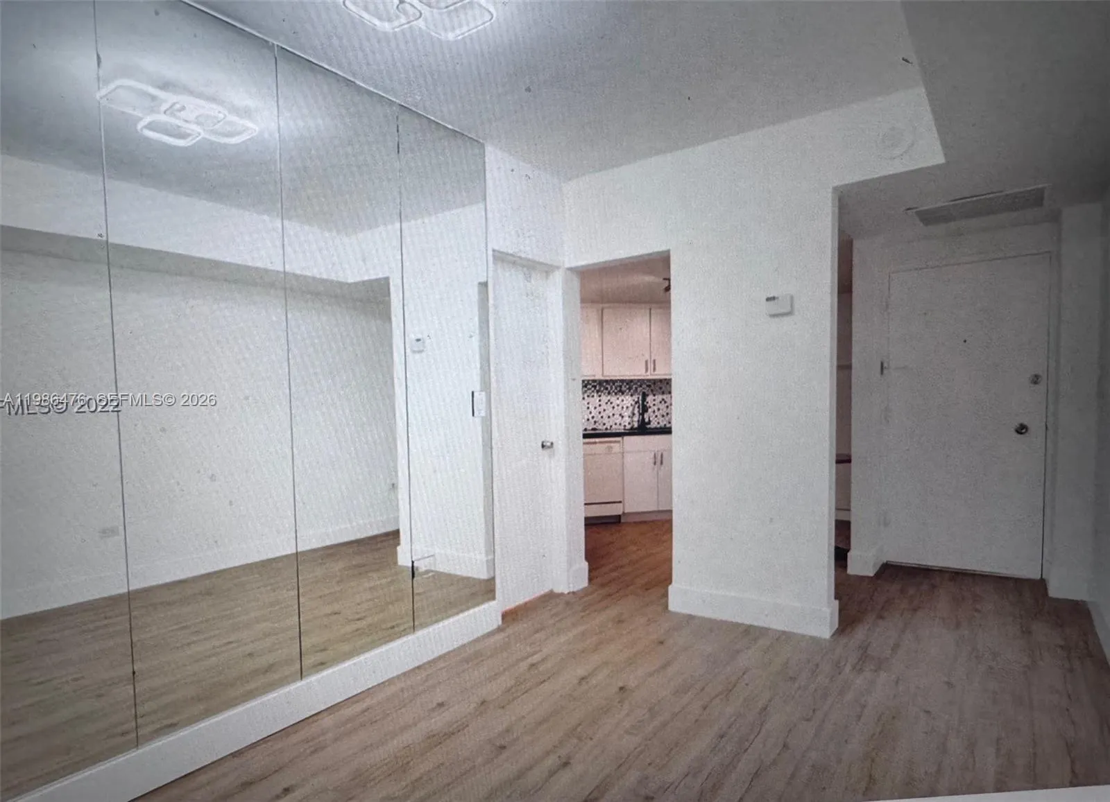 999 Brickell Bay Dr # 1601, Miami FL 33131