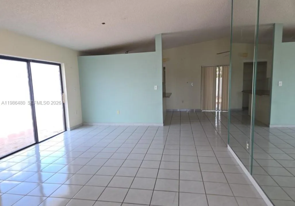 1201 SW 142nd Ave, Miami FL 33184