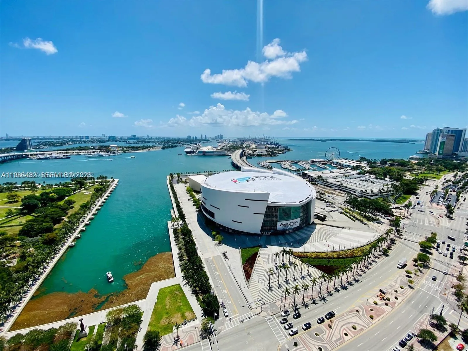 888 Biscayne Blvd # 3106, Miami FL 33132