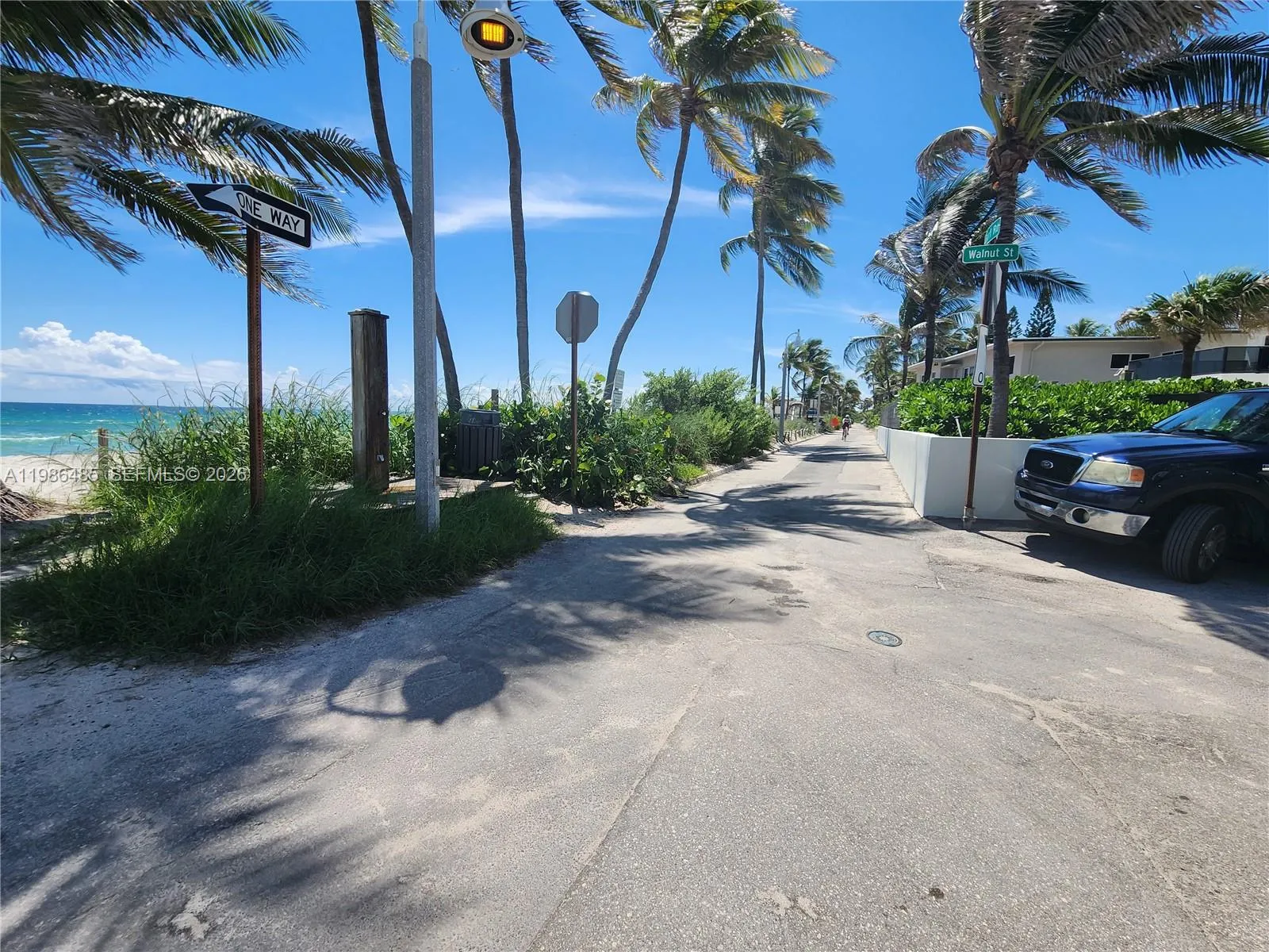 315 Walnut St # 2, Hollywood FL 33019