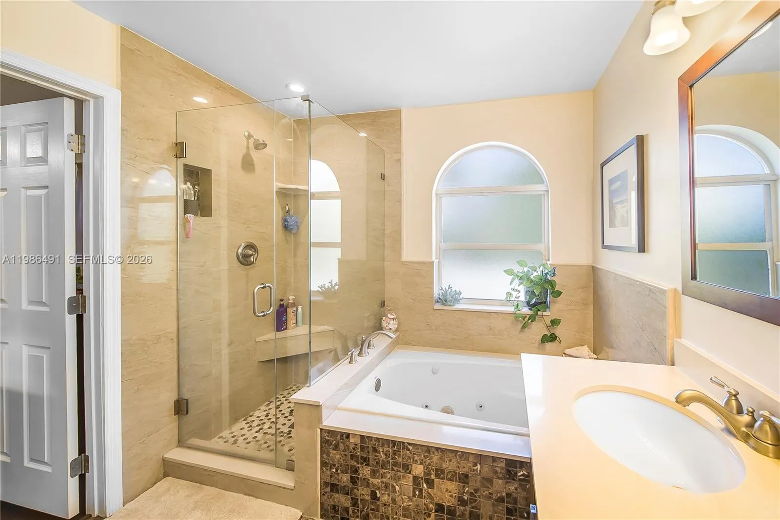 111 NW 151st Ave, Pembroke Pines FL 33028