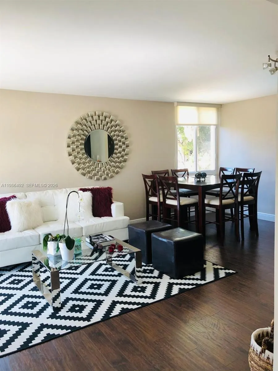 800 N MIAMI AVE # 303, Miami FL 33136