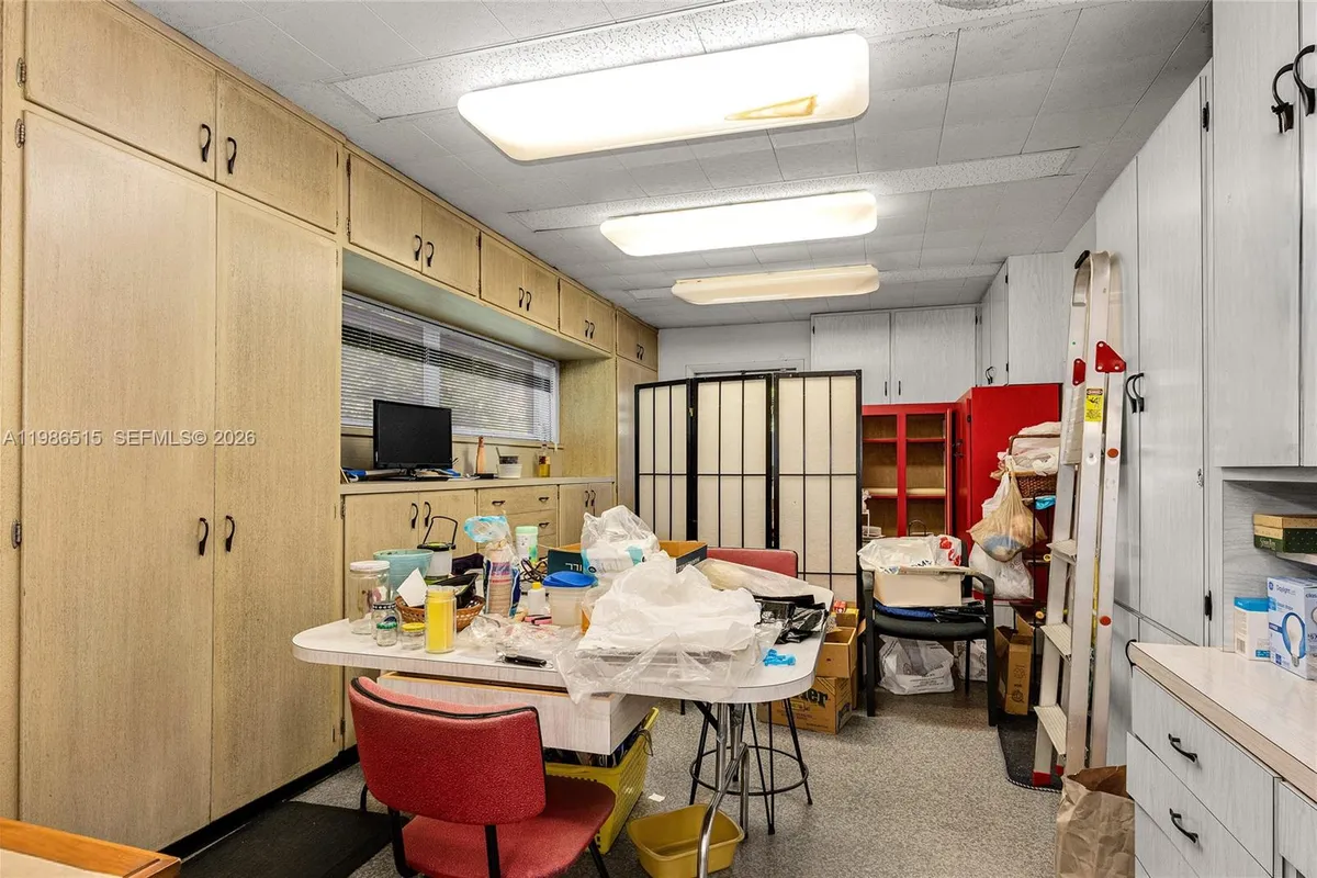 731 San Juan Dr, Coral Gables FL 33143