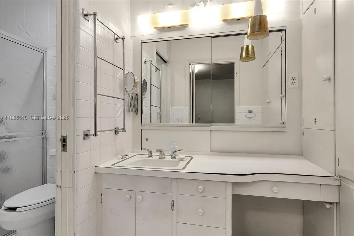 731 San Juan Dr, Coral Gables FL 33143