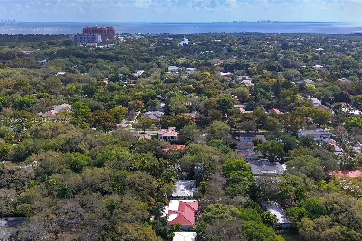 731 San Juan Dr, Coral Gables FL 33143