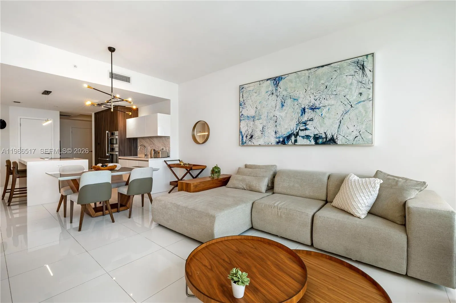 851 NE 1st Ave # 4206, Miami FL 33132