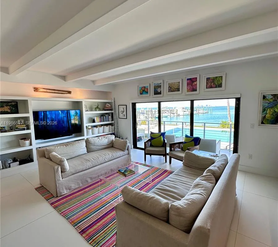 166 HARBOR DR # 6B, Key Biscayne FL 33149